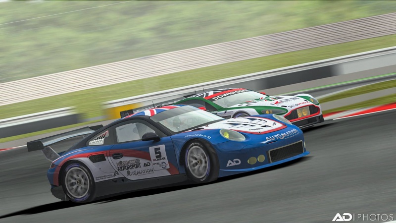 File:WGT15AuroravsDownforceFuji.jpg